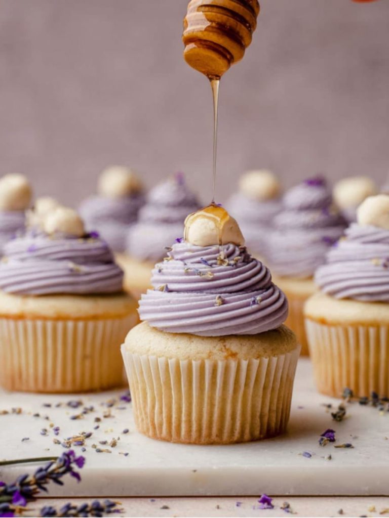 Lavender Cupcakes (4)