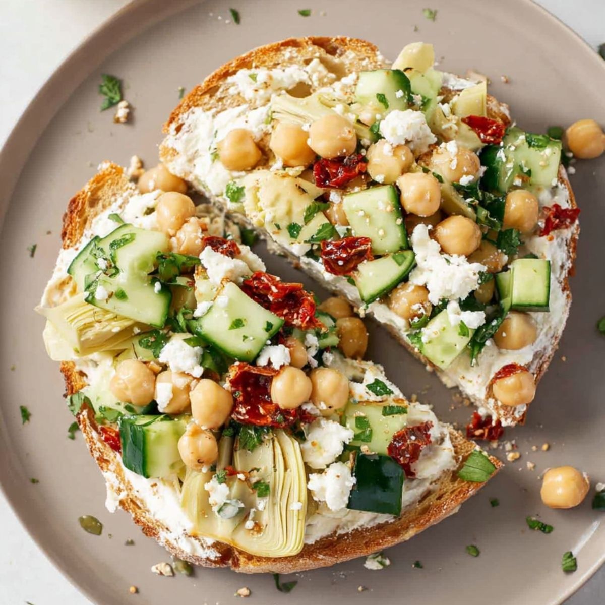 Cottage Cheese and Chickpeas Salad